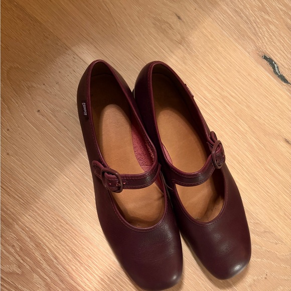 Camper Casi Myra Mary Jane’s - Picture 5 of 7